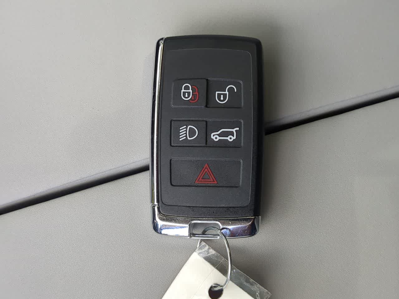 New 2025 Land Rover Range Rover Evoque S AWD/4WD image 38