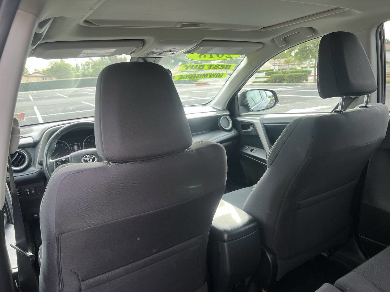 Used 2018 Toyota RAV4 XLE w/ Plus Extra Value Package image 22