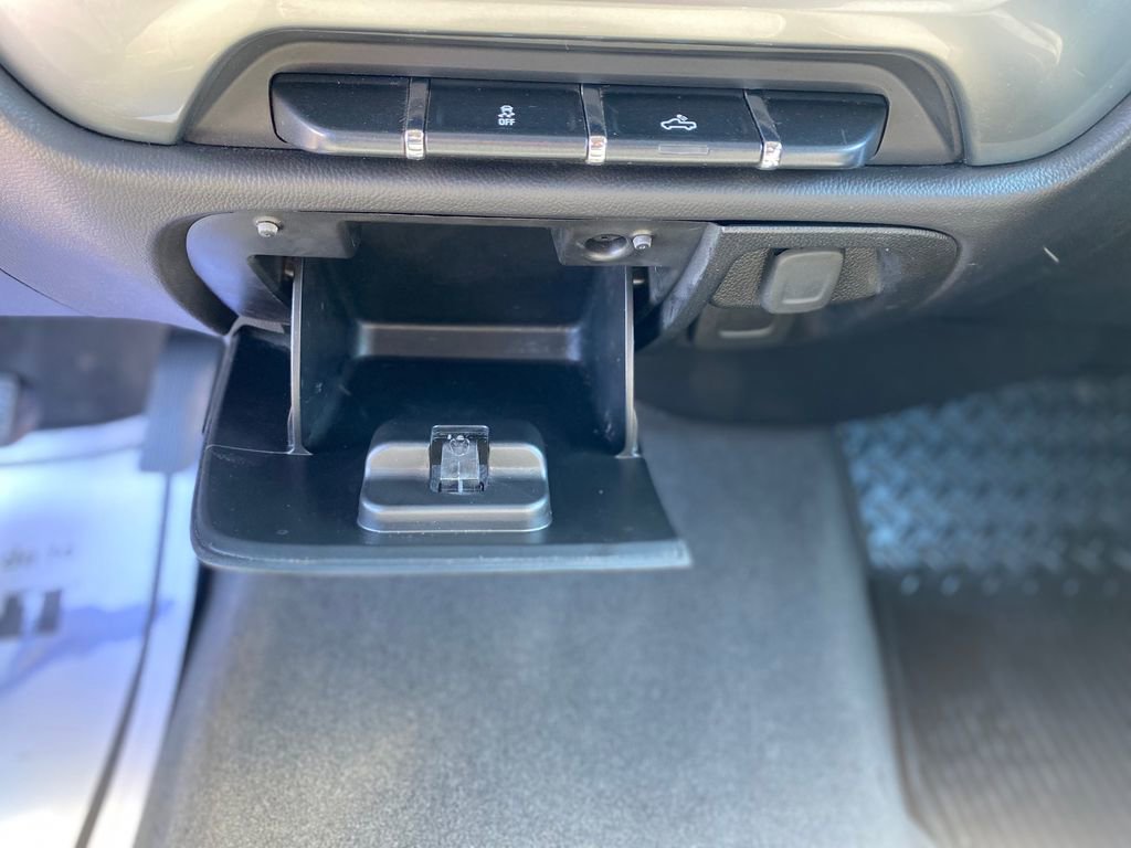 Used 2019 Chevrolet Silverado 1500 LT w/ All Star Edition image 24