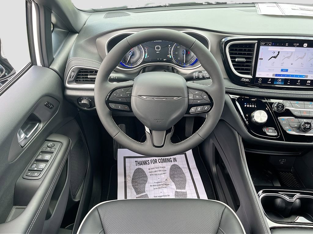 New 2027 Chrysler Pacifica Touring Plus FWD image 22