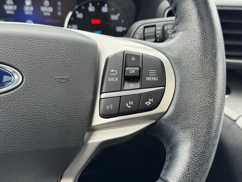 Used 2022 Ford Explorer XLT w/ Equipment Group 202A image 23
