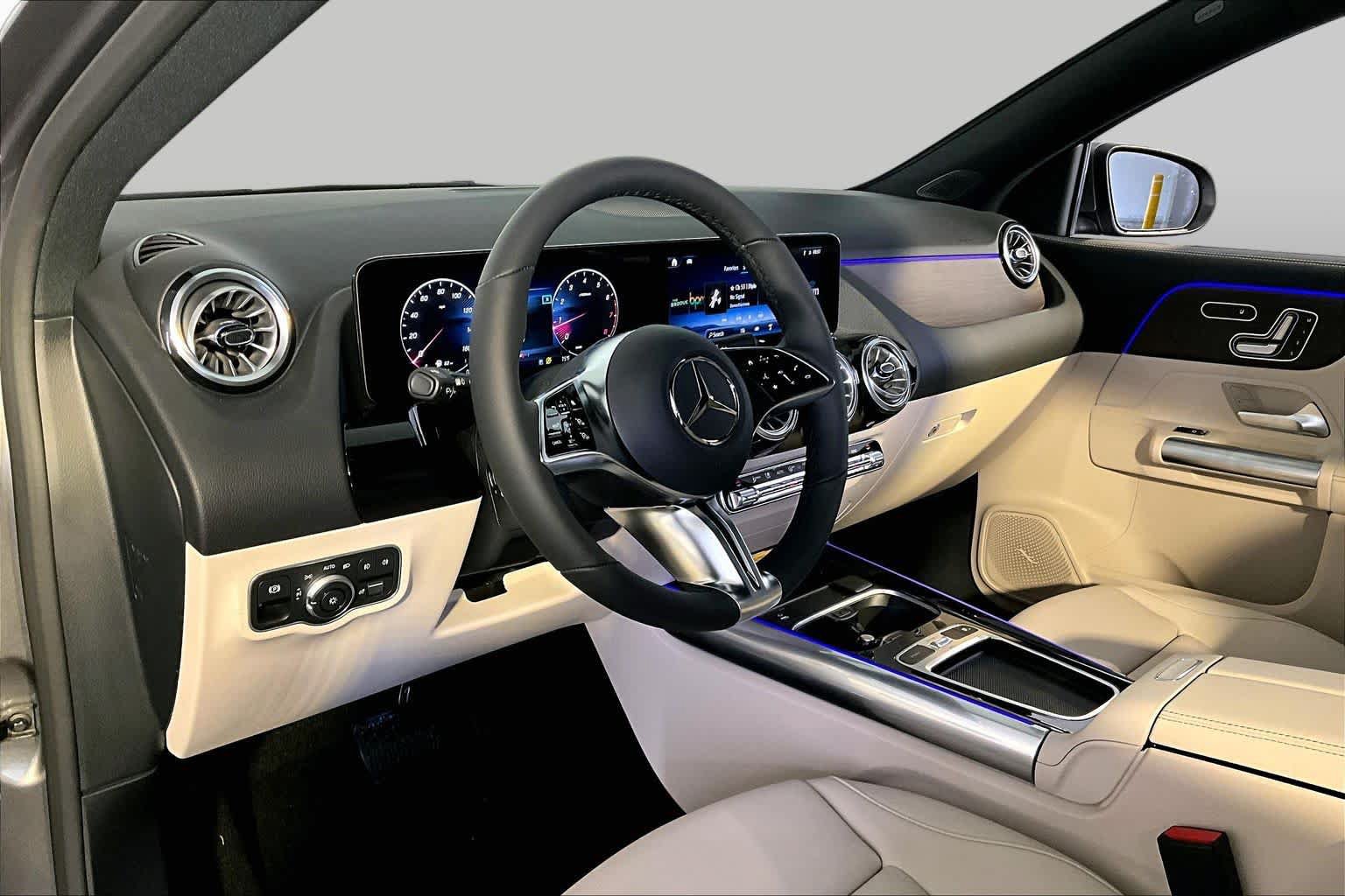 New 2026 Mercedes-Benz GLA 250 4MATIC image 9