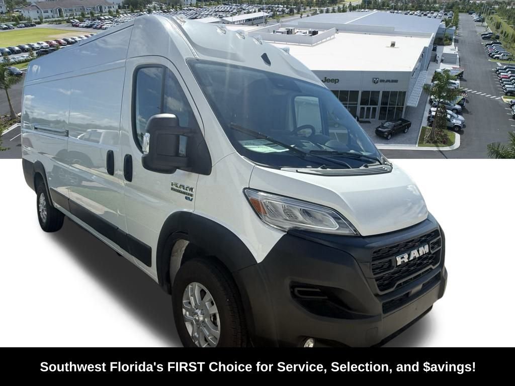 New 2025 RAM ProMaster Tradesman w/ Convenience Group image 2