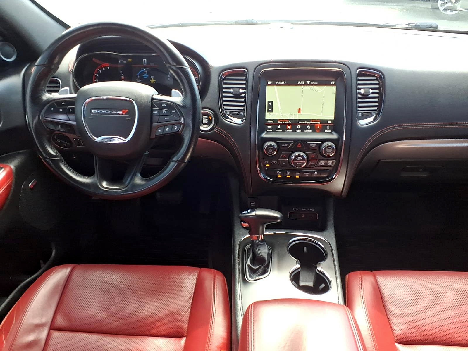 Used 2018 Dodge Durango R/T w/ Technology Group image 8