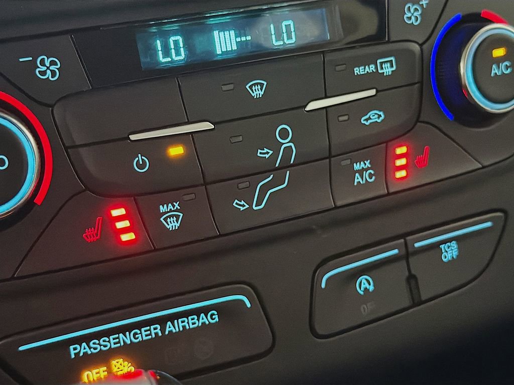 Used 2017 Ford Escape Titanium FWD image 23
