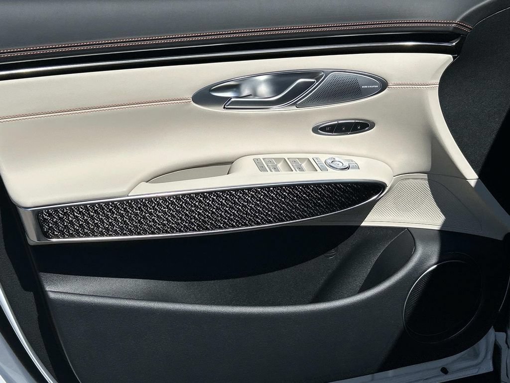 New 2026 Genesis GV70 3.5T Sport Prestige AWD/4WD image 17