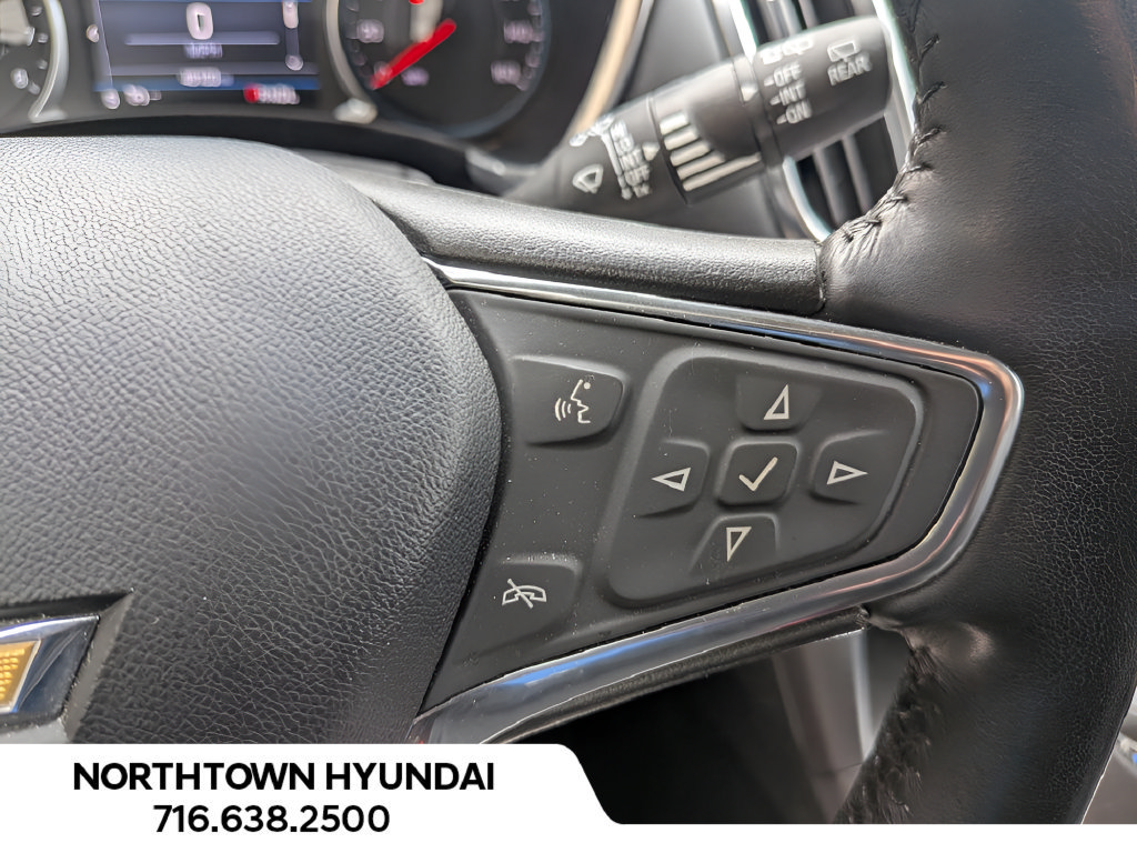 Used 2021 Chevrolet Equinox LT FWD image 23