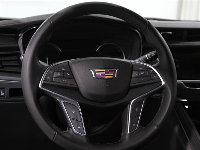 Certified 2024 Cadillac XT5 Luxury image 7