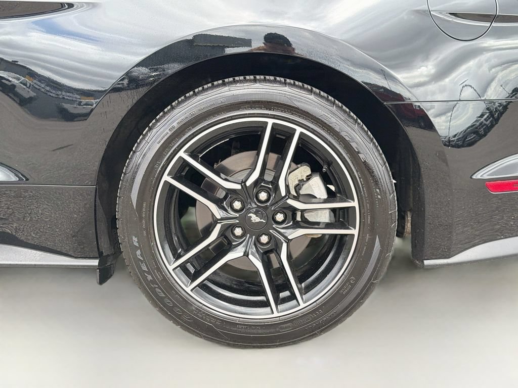 Used 2023 Ford Mustang Coupe RWD image 31