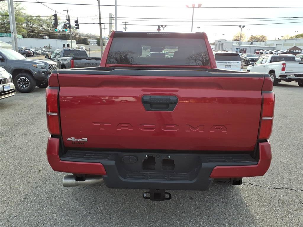 Used 2024 Toyota Tacoma SR5 image 5
