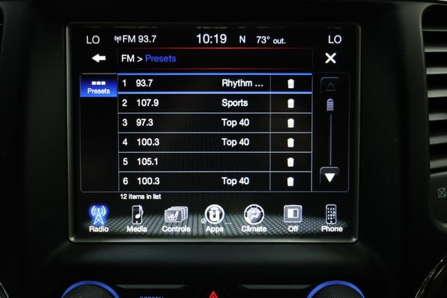 Used 2017 Jeep Grand Cherokee Altitude image 72