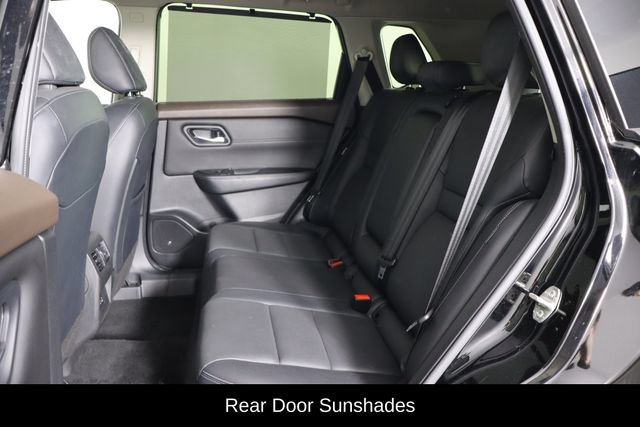 Used 2023 Nissan Rogue SV w/ SV Premium B Package FWD image 16