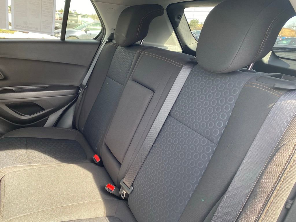 Used 2020 Chevrolet Trax LS w/ Tint and Cruise Package image 21
