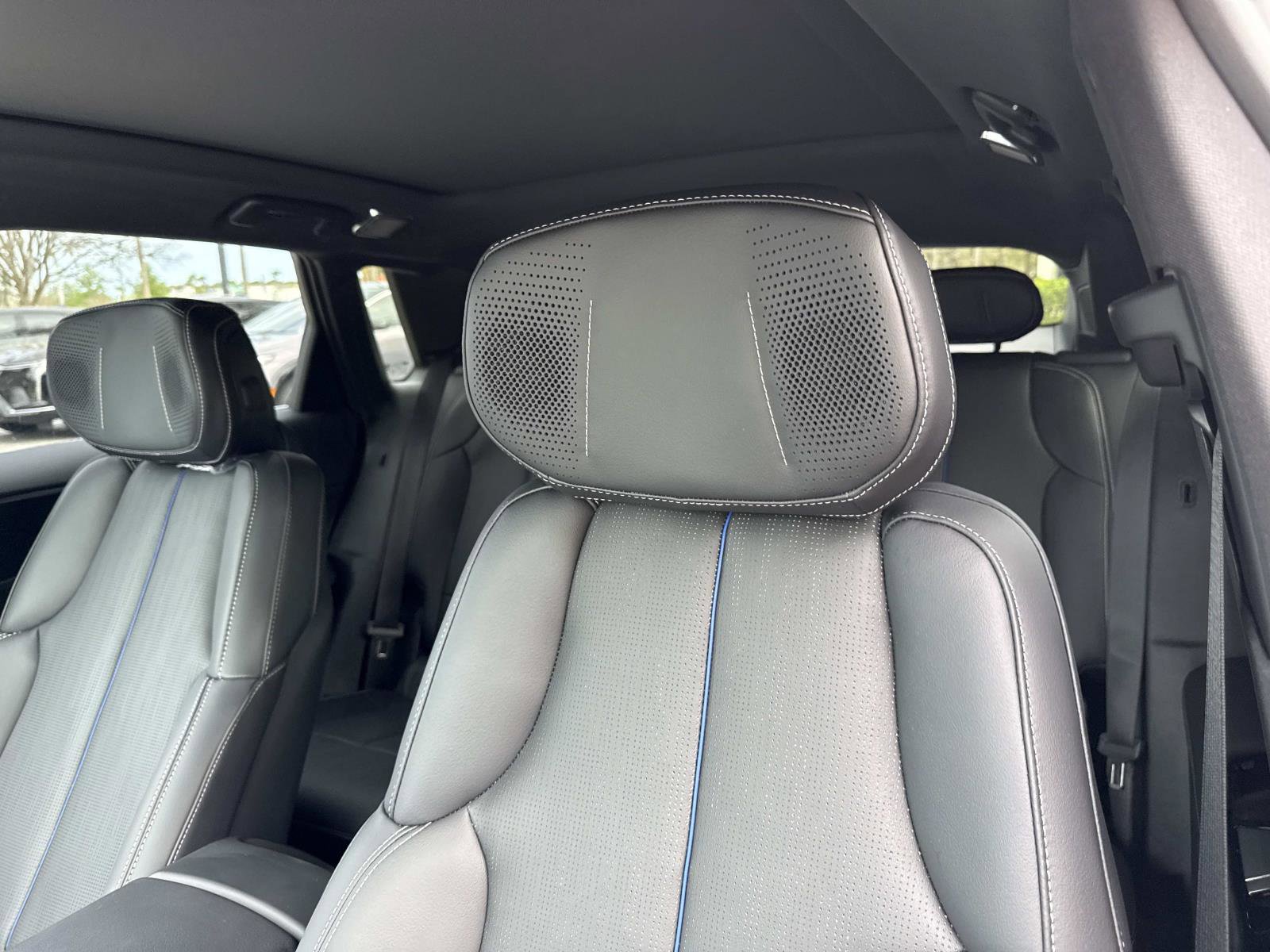 New 2026 Cadillac Lyriq Premium Luxury w/ LPO, Floor Liner Package RWD image 22