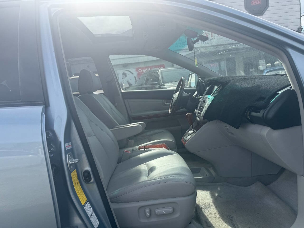 Used 2005 Lexus RX 330 AWD image 12