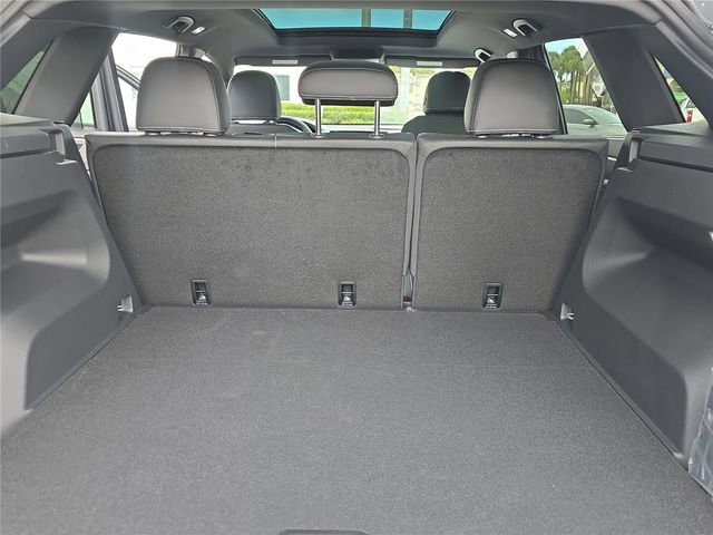 New 2026 Volkswagen Atlas Cross Sport SE image 30