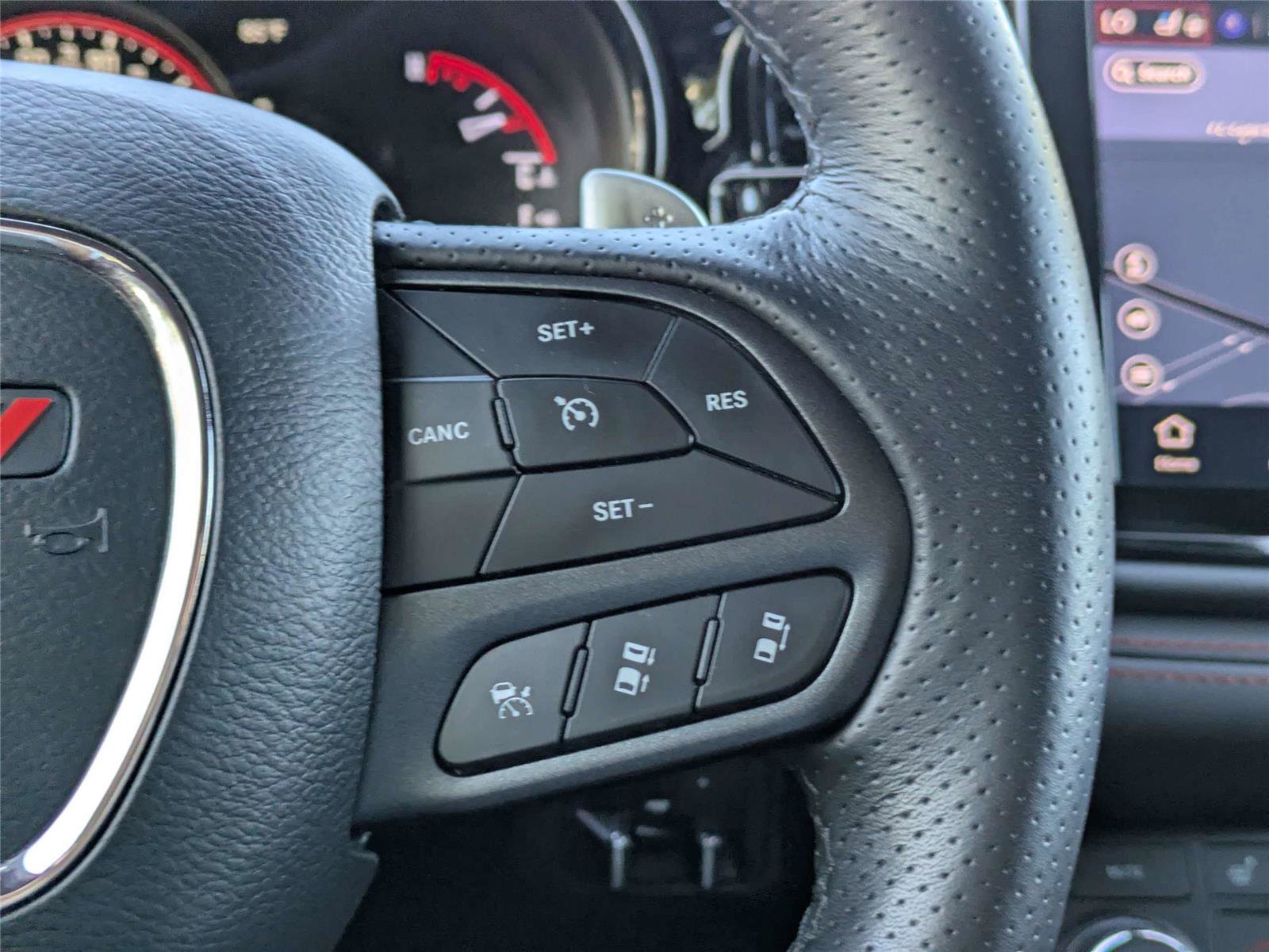 Certified 2025 Dodge Durango GT image 31