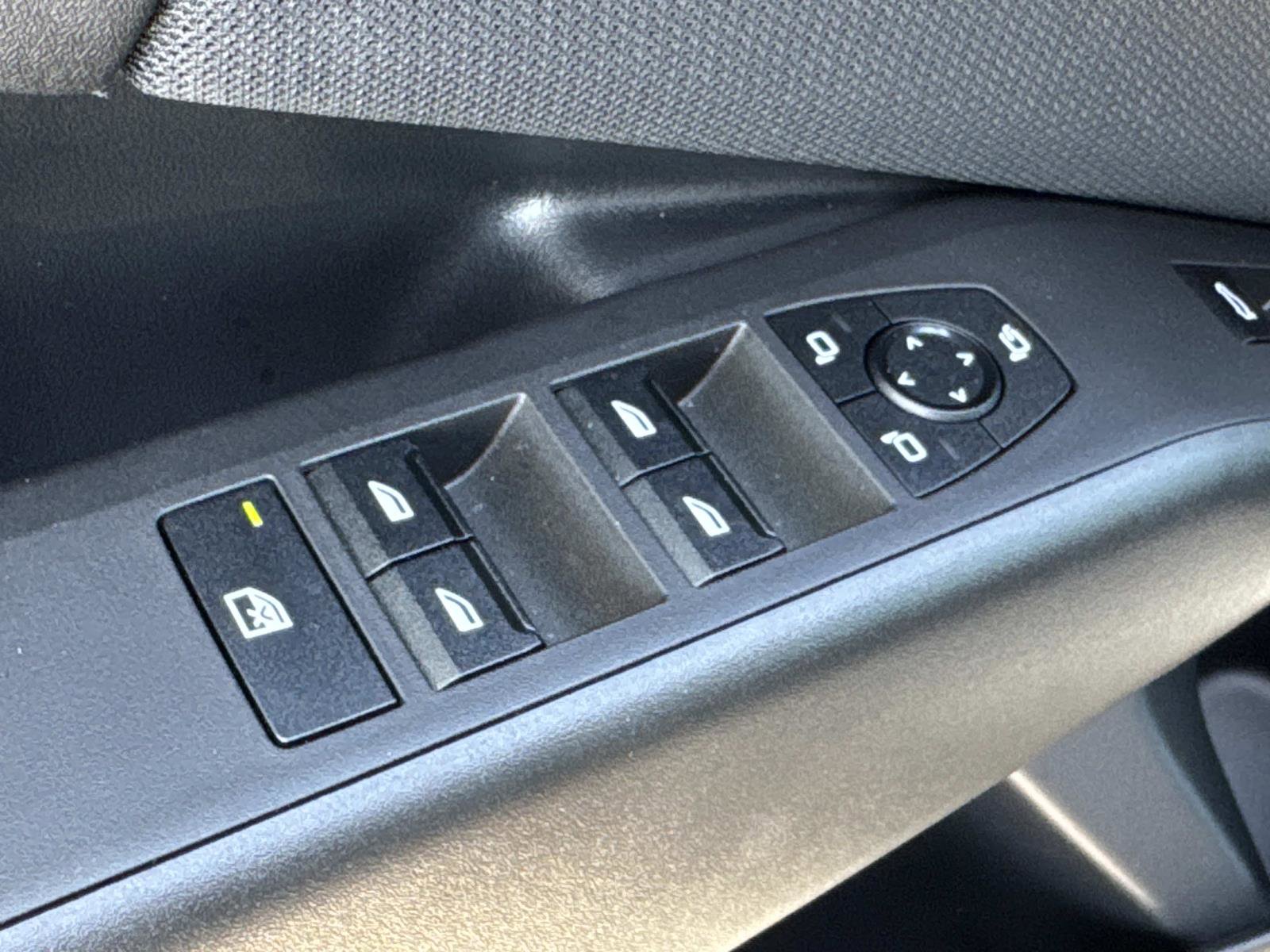 Certified 2025 BMW X3 xDrive30i w/ Premium Package image 16