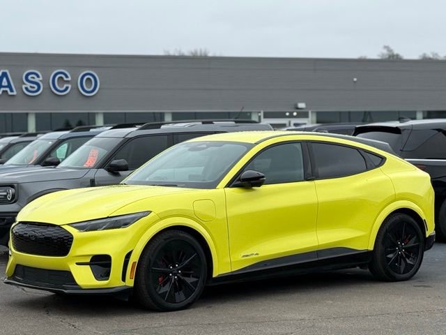 Used 2025 Ford Mustang Mach-E GT image 39