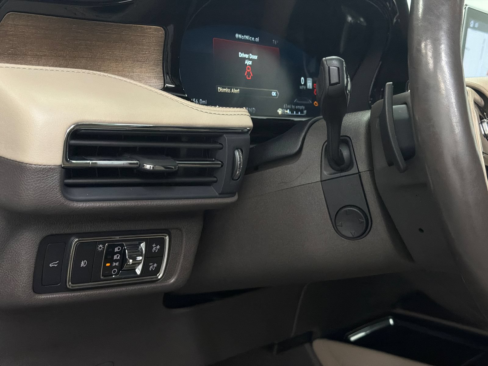 Used 2021 Lincoln Corsair Reserve AWD/4WD image 20