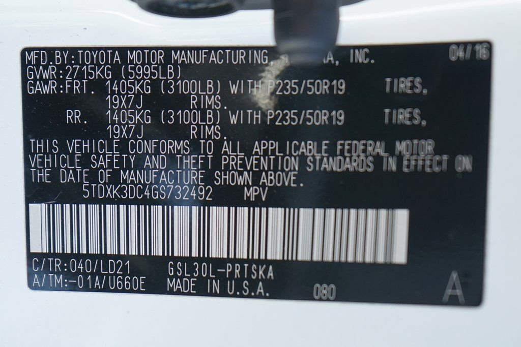 Used 2016 Toyota Sienna SE image 52