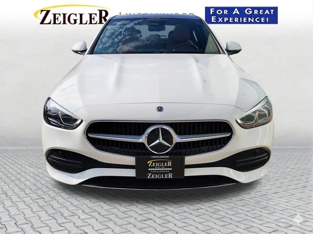 Used 2025 Mercedes-Benz C 300 4MATIC Sedan image 5
