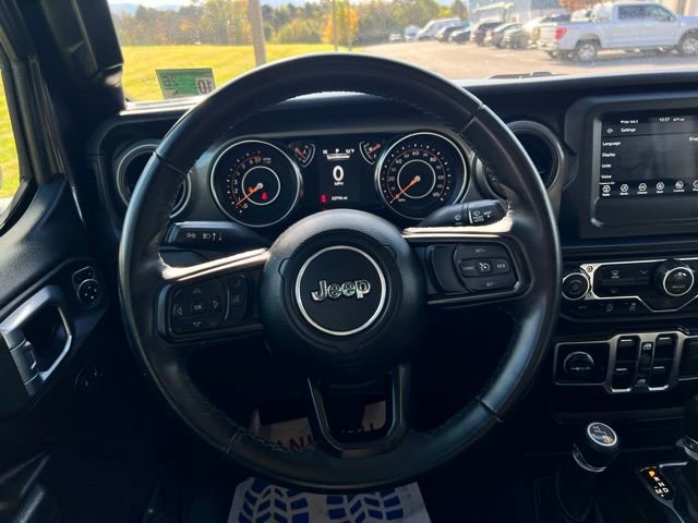 Used 2022 Jeep Gladiator Sport AWD/4WD image 12