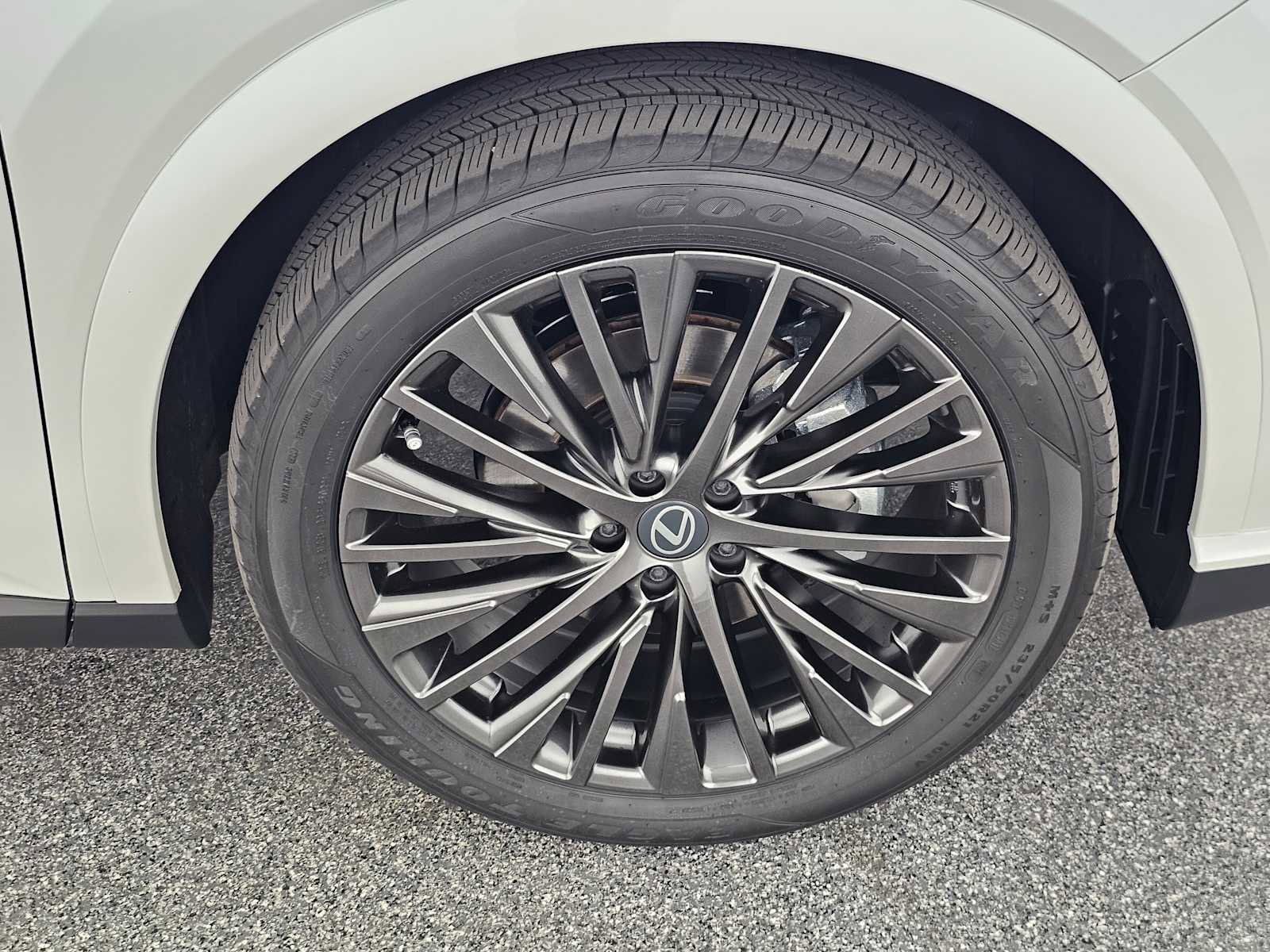 Certified 2026 Lexus RX 350 Luxury w/ Convenience Package image 9