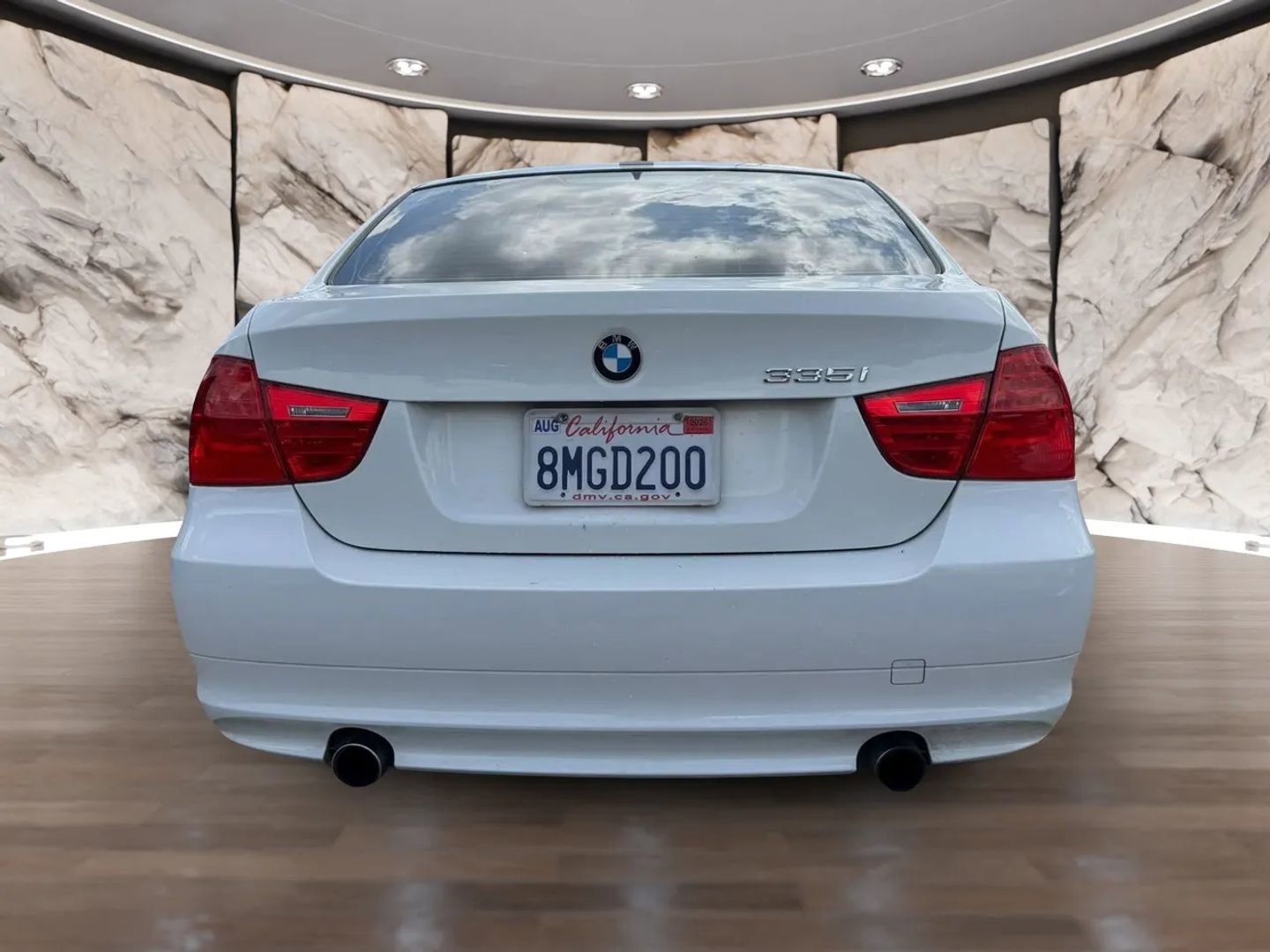 Used 2011 BMW 335i Sedan image 7