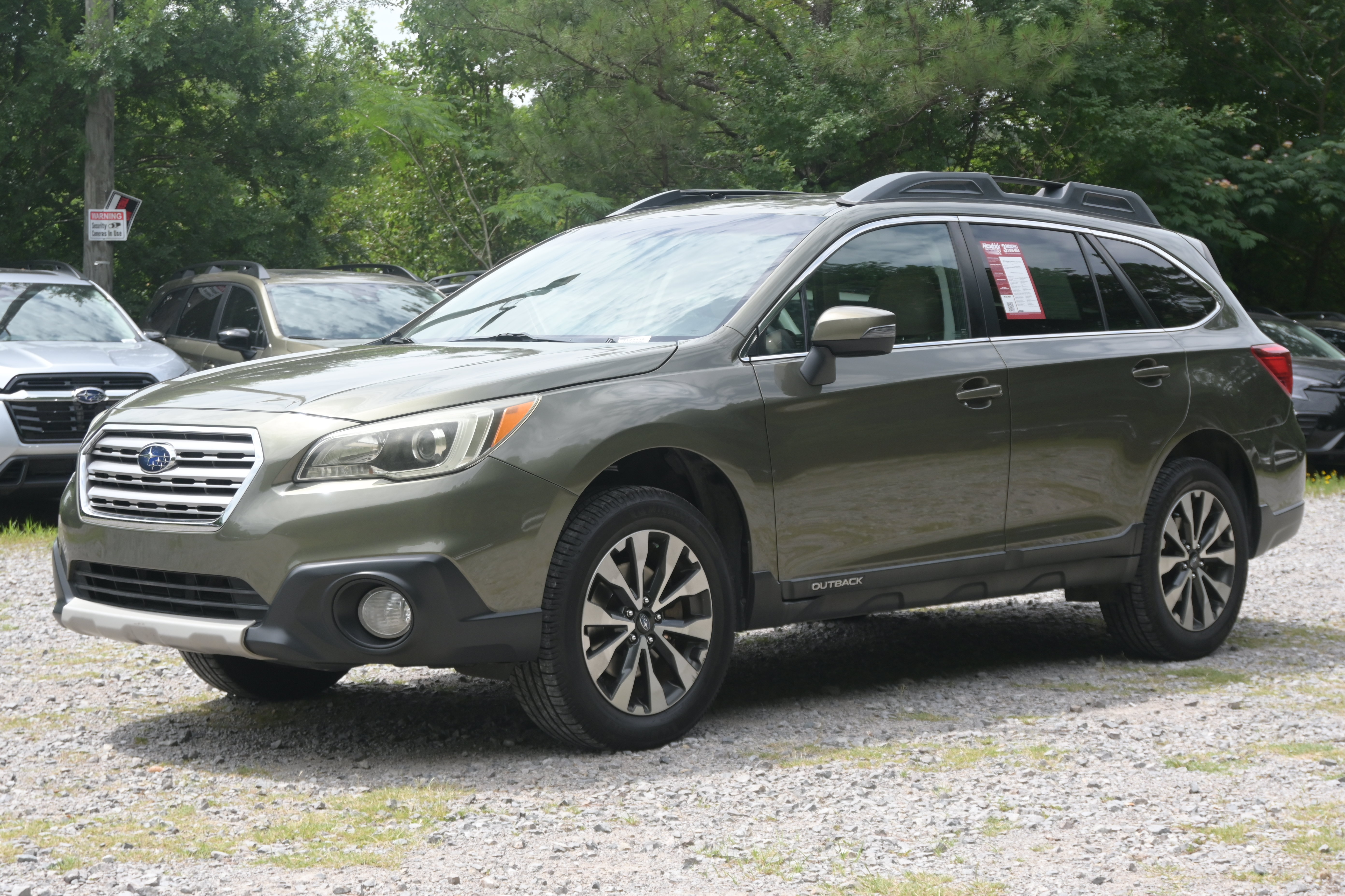 Used 2015 Subaru Outback 2.5i Limited AWD/4WD image 5
