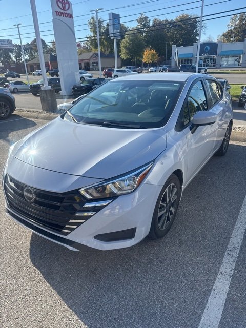 Used 2024 Nissan Versa SV w/ Trunk Package