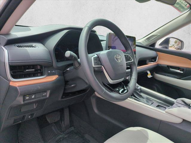 Used 2026 Toyota Grand Highlander FWD image 10