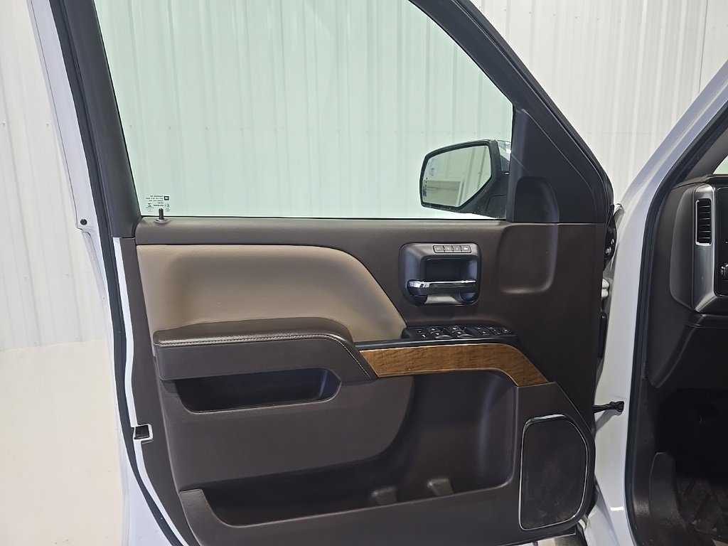 Used 2018 Chevrolet Silverado 1500 LTZ image 12