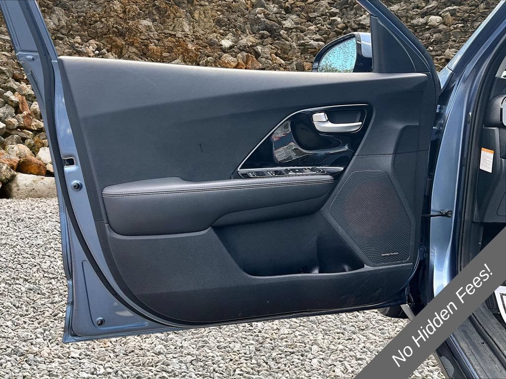 Used 2020 Kia Niro EX Premium FWD image 18