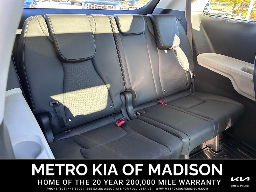 Used 2023 Kia Carnival SX Prestige image 56