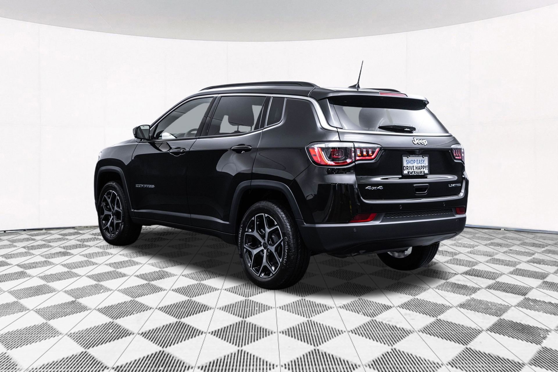 Used 2026 Jeep Compass Limited AWD/4WD image 9
