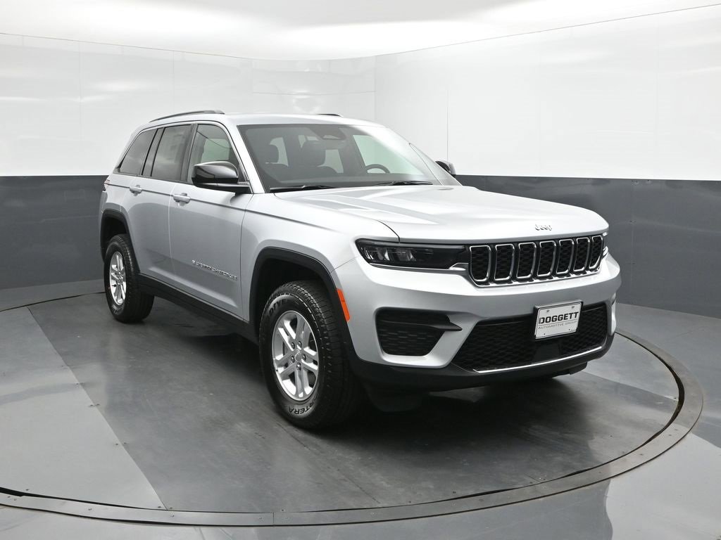 New 2025 Jeep Grand Cherokee Laredo w/ Luxury Tech Group I image 22
