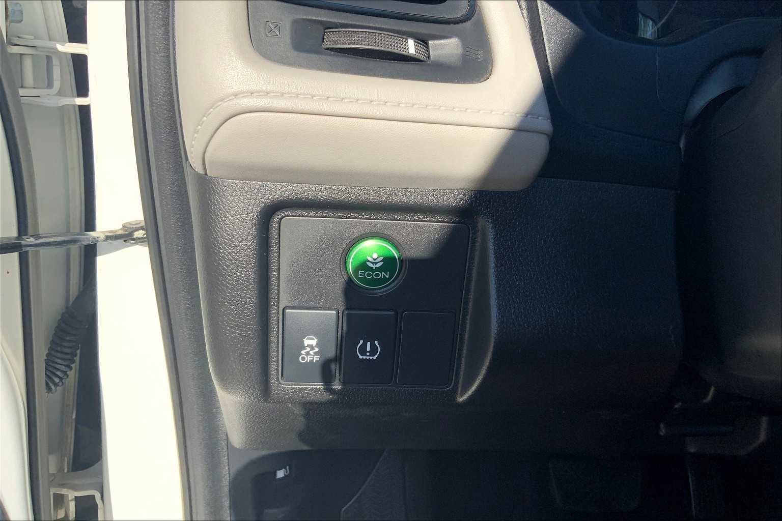 Used 2018 Honda HR-V LX image 31
