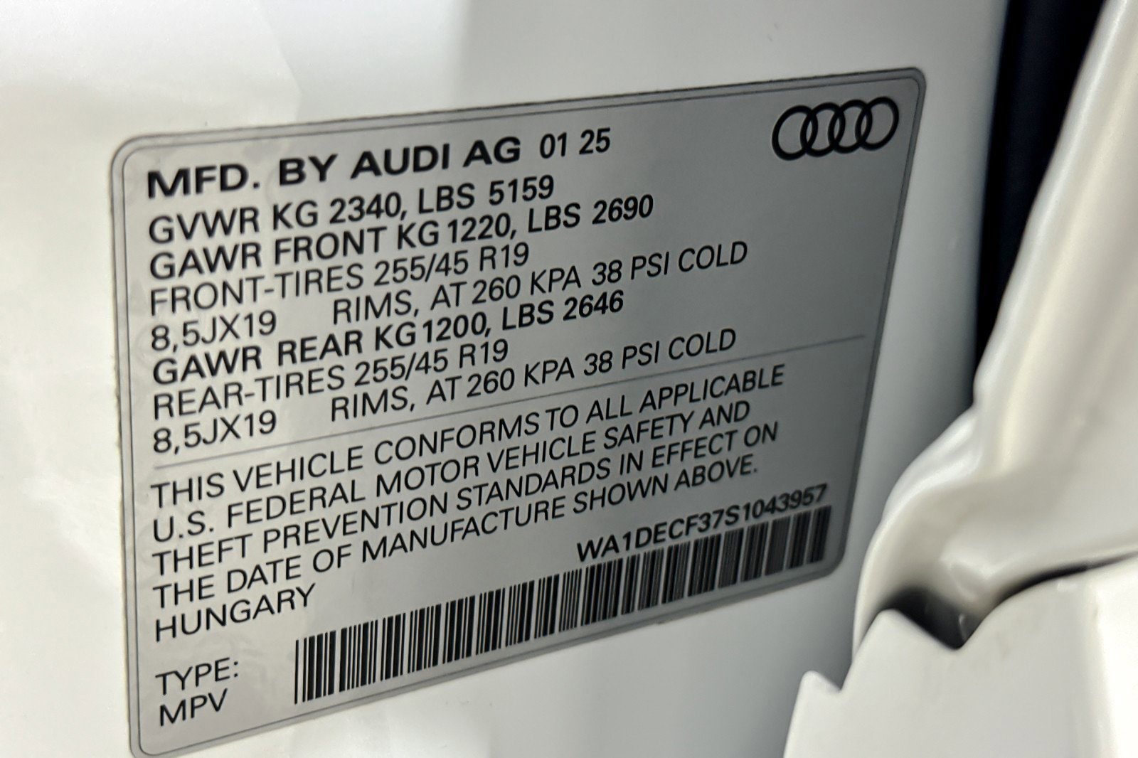 Used 2025 Audi Q3 2.0T Premium w/ Convenience Package image 26