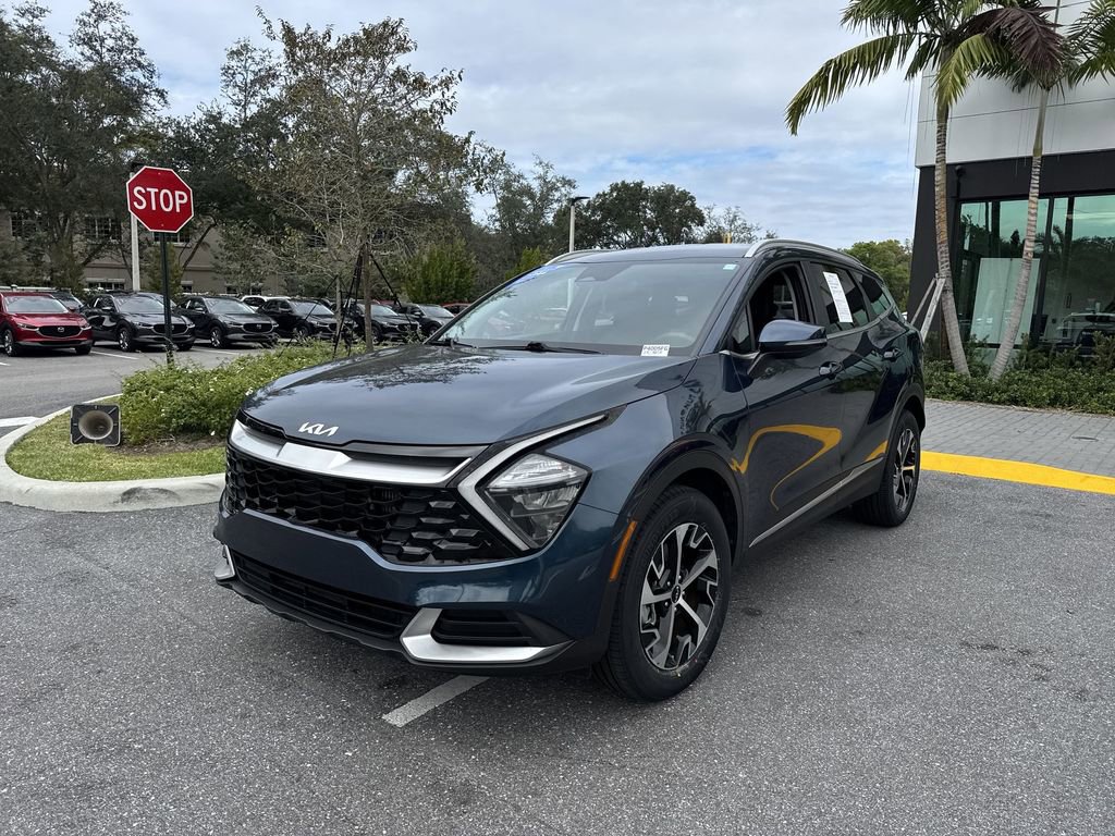 Used 2023 Kia Sportage EX image 10