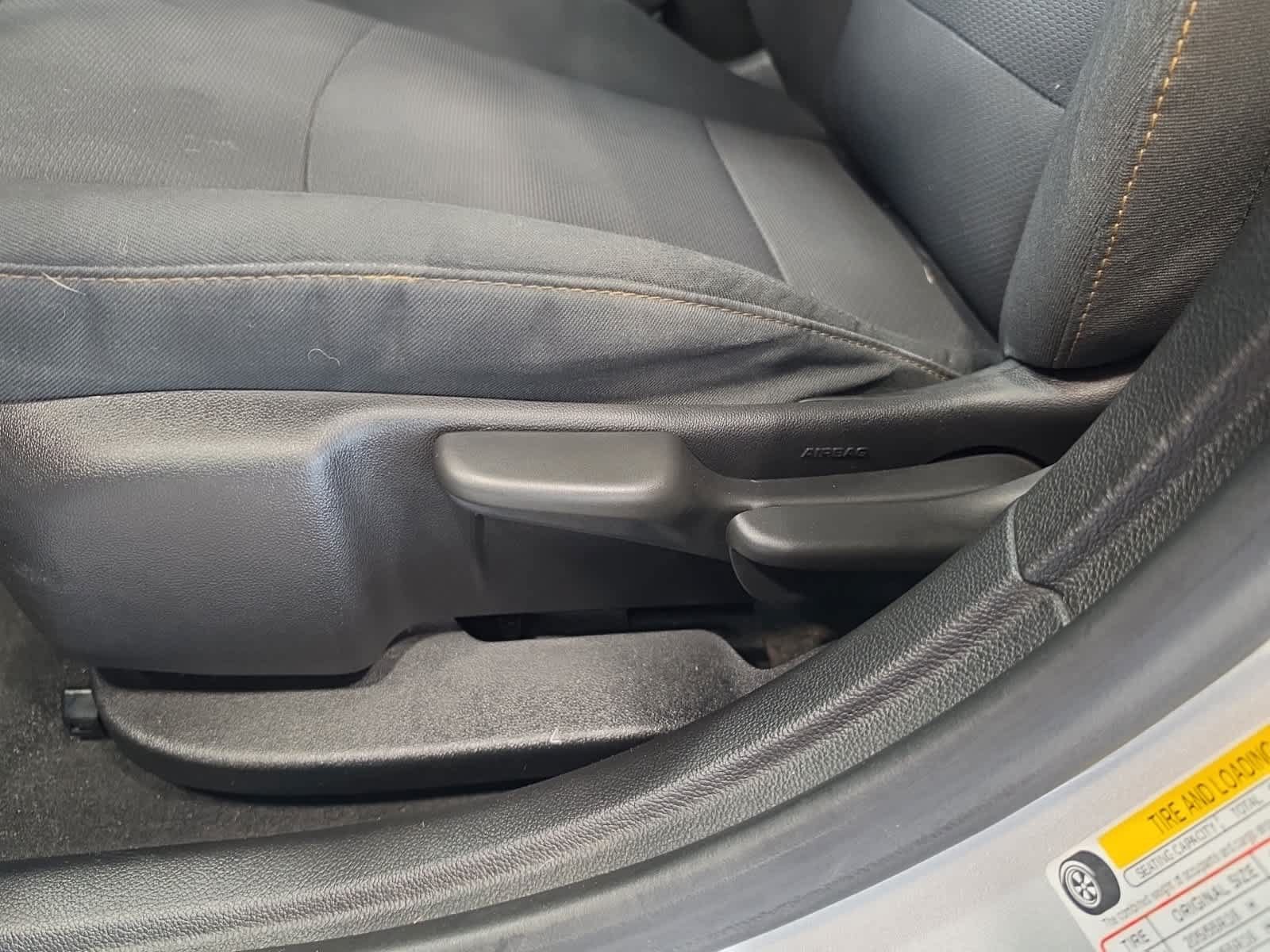 Used 2019 Chevrolet Cruze LS w/ LS Convenience Package FWD image 19