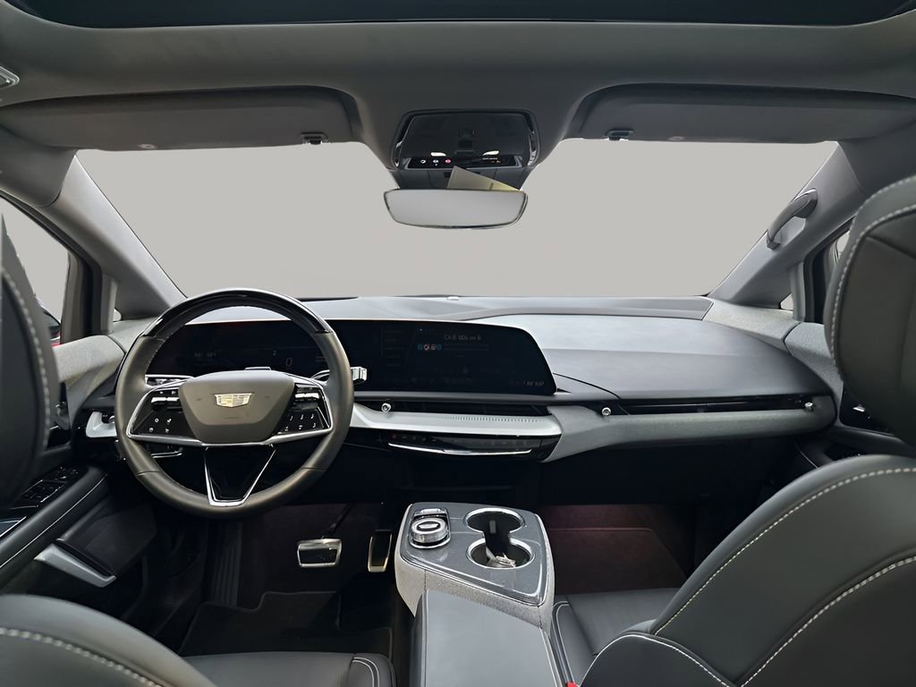 Certified 2025 Cadillac Optiq Sport 2 image 22