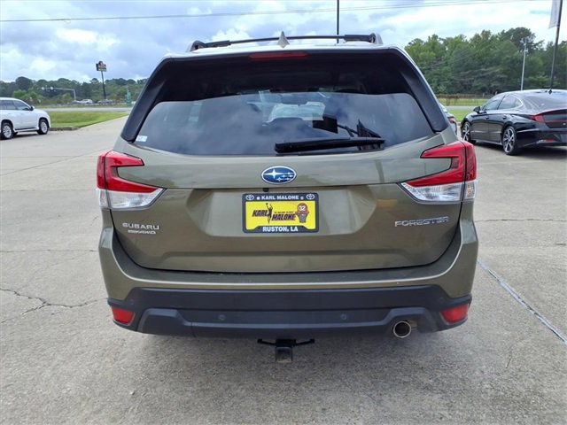 Used 2023 Subaru Forester Limited image 3