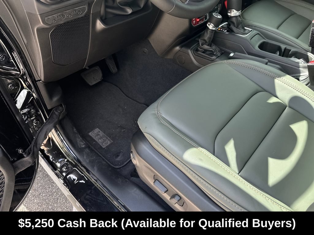 New 2026 Jeep Gladiator Mojave AWD/4WD image 18