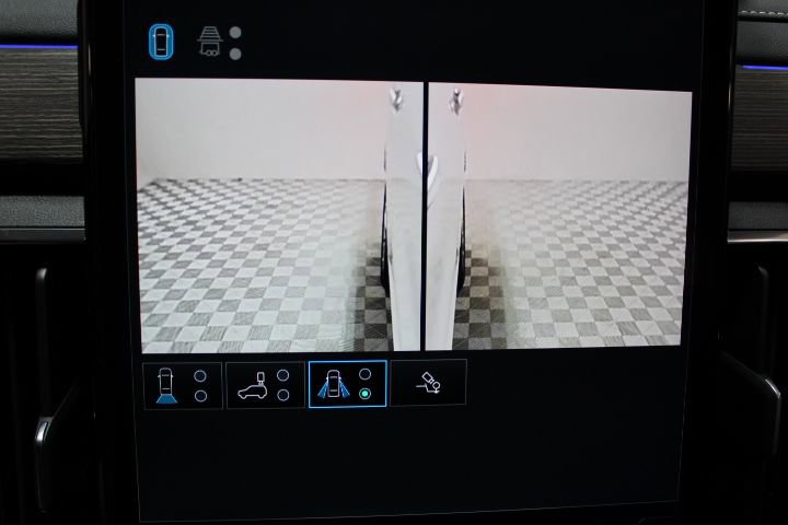 New 2026 GMC Acadia Denali w/ LPO, Floor Liner Package image 56