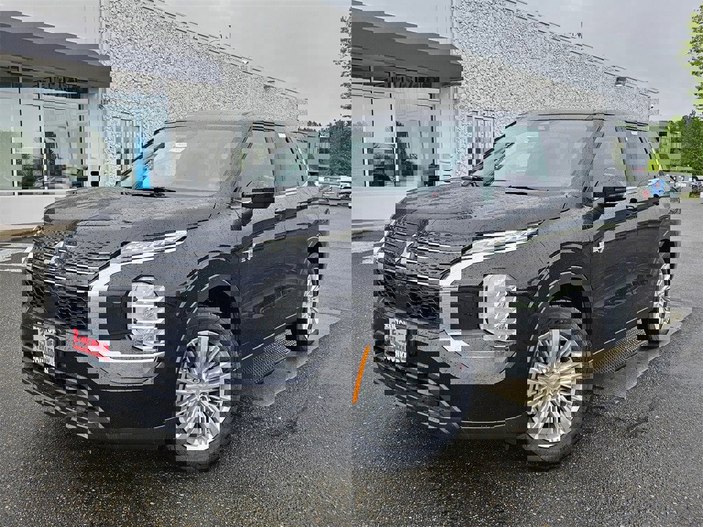 New 2025 Mitsubishi Outlander ES