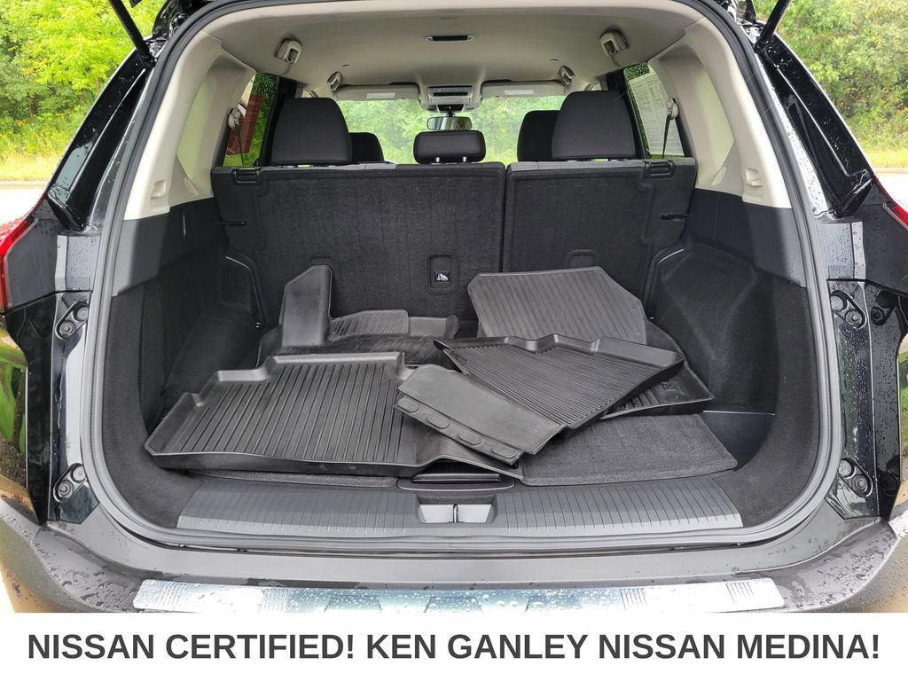 Certified 2023 Nissan Rogue SV AWD/4WD image 42