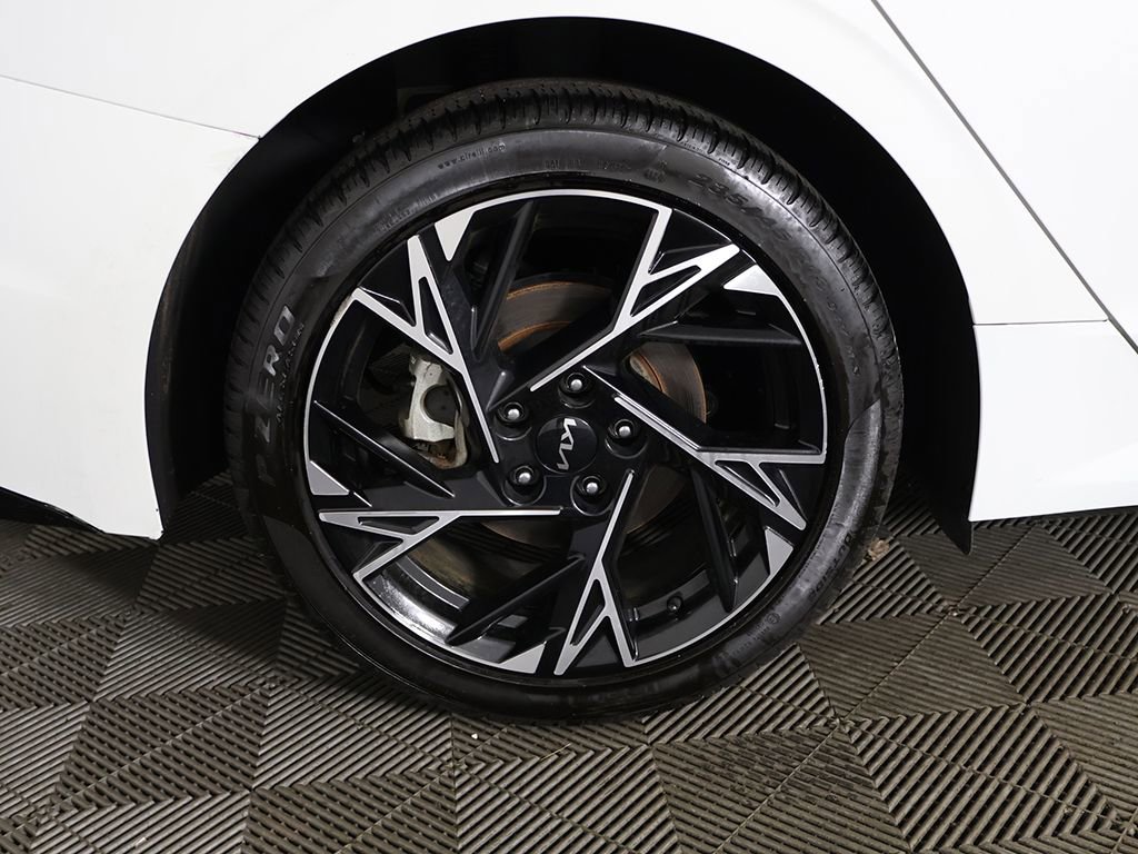 Used 2025 Kia K5 GT-Line w/ GT-Line Premium Package FWD image 22