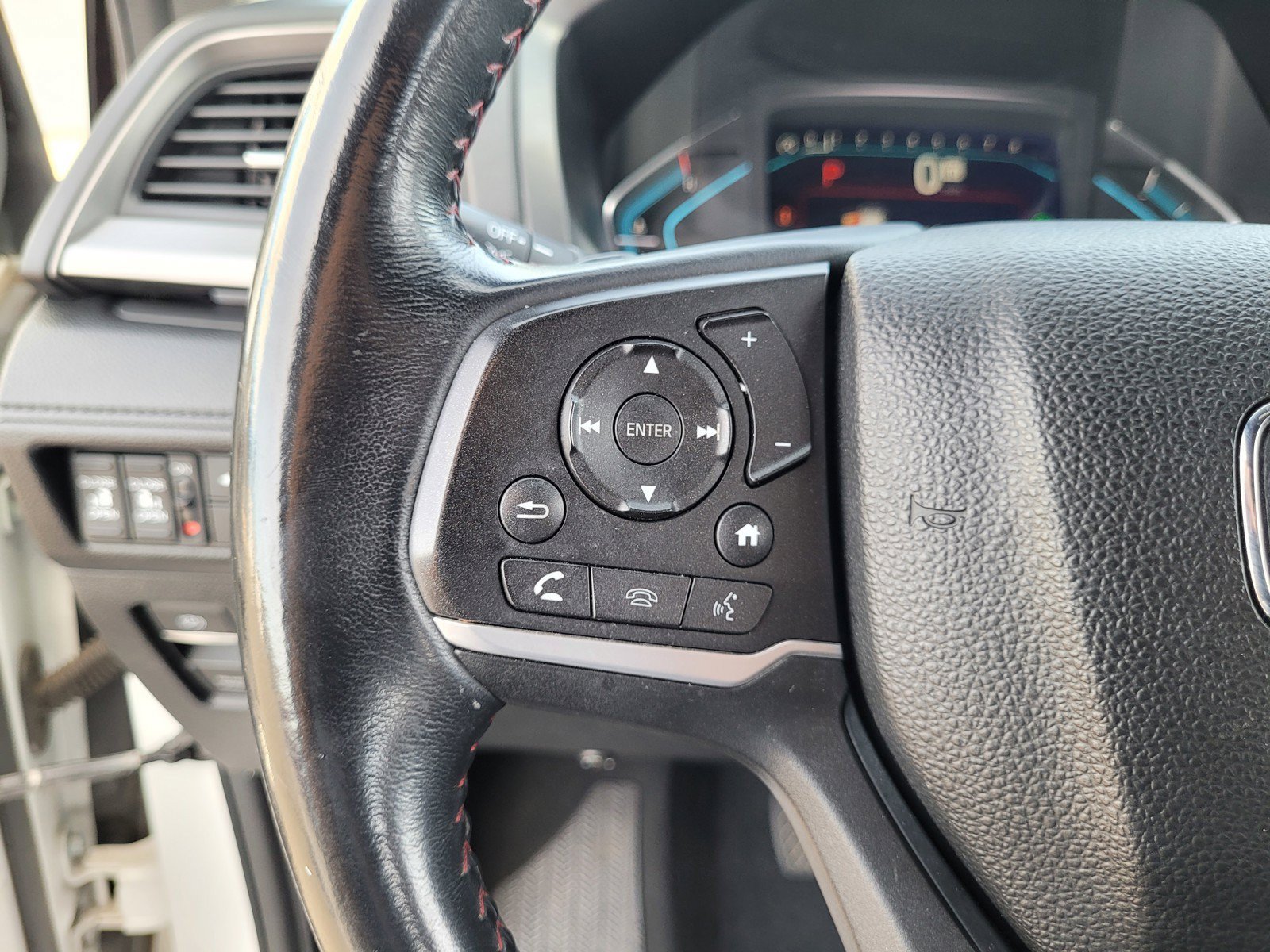 Used 2023 Honda Odyssey Sport image 22
