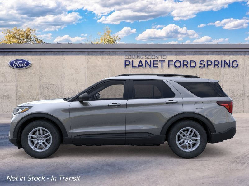 New 2026 Ford Explorer Active RWD image 3